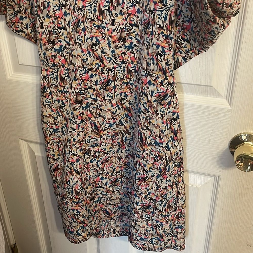 BCBGeneration Mini Dress Multicolored open back pockets size 6 EUC - Picture 2 of 11